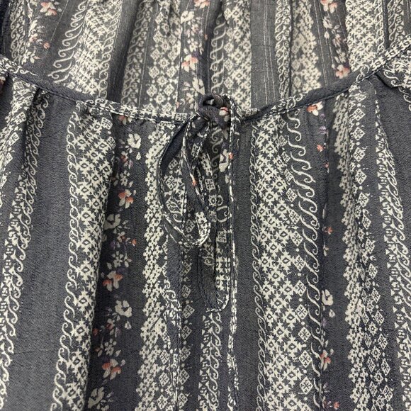 Fred David Womens Peasant Blouse 1X Gray Floral Ties at Neck Puff Sleeve. Fall - Picture 5 of 9
